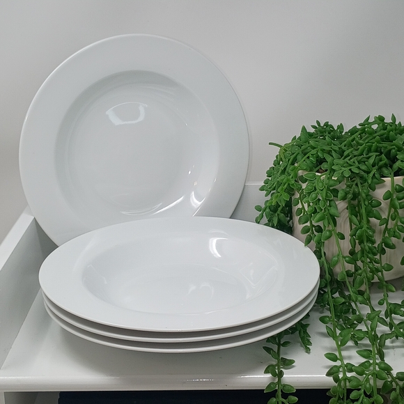Avenue Other - Avenue Classic White Dinnerware Set